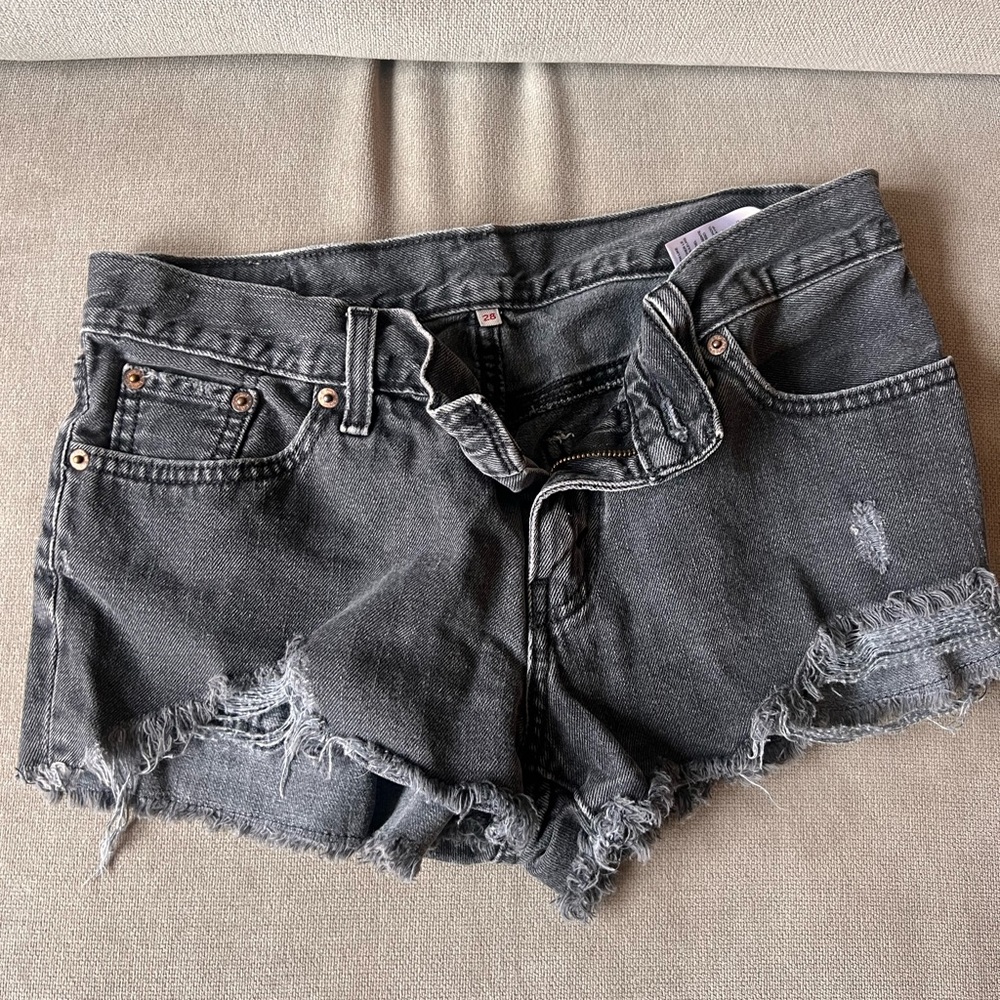 Levi black jean shorts